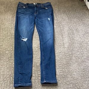 HUDSON blue jeans mildly ripped